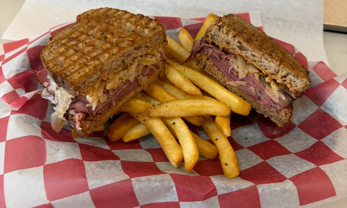 Classic reuben sandwich